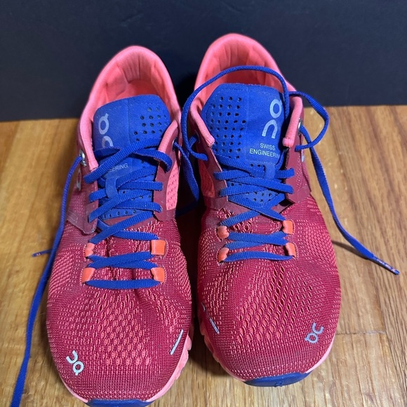 On Cloud Womens Cloud X Running Shoes Red/Flash Blue Women’s Size 5 Active - Picture 2 of 12